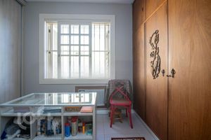 Image 39 - 289054