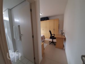 Image 27 - 289380