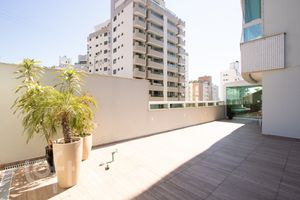 Image 15 - 289384