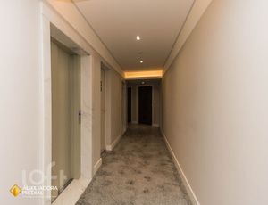 Image 17 - 289395