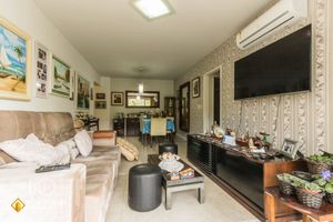Image 1 - 289395