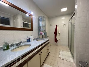 Image 28 - 289413