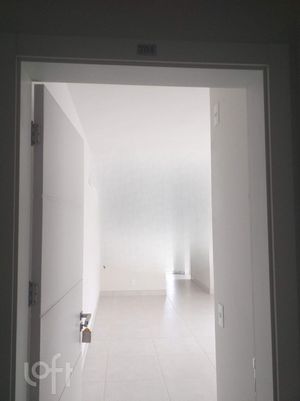 Image 17 - 289525