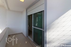 Image 34 - 289996