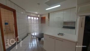 Image 24 - 290007