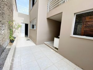 Image 16 - 290064
