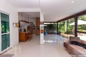 Image 21 - 290088