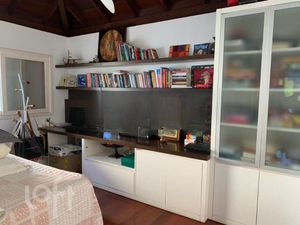 Image 18 - 290415