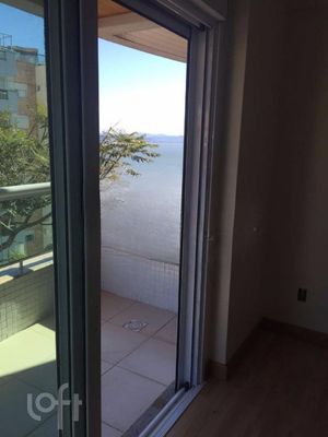 Image 10 - 290572