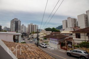 Image 19 - 291098