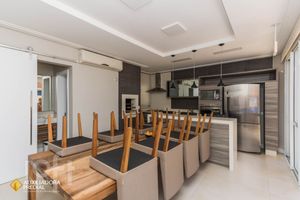 Image 32 - 291115