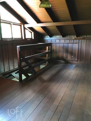 Image 21 - 291221