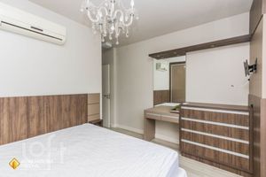 Image 19 - 291344