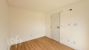 Image 19 - 291357