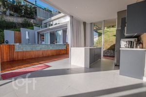 Image 42 - 291515