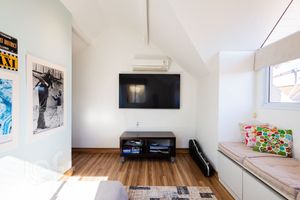 Image 14 - 291850