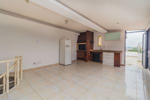 Image 18 - 292305