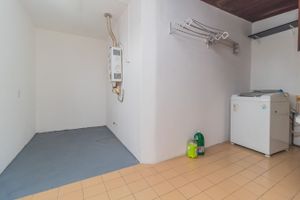 Image 24 - 292305
