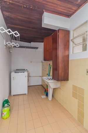 Image 25 - 292305