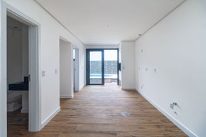 Image 28 - 292348