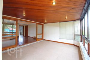 Image 3 - 292521