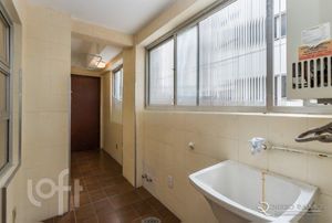 Image 19 - 293012