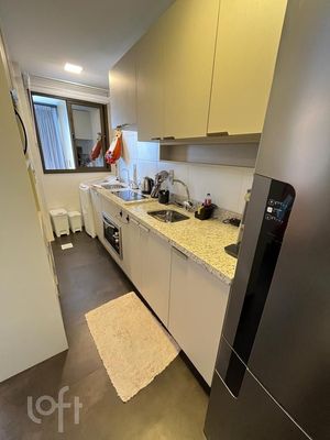 Image 2 - 293019