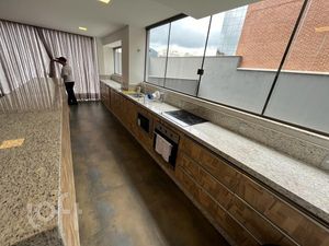 Image 29 - 293019