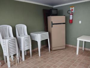 Image 24 - 293025