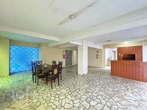Image 27 - 293028
