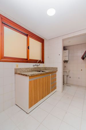 Image 22 - 293138