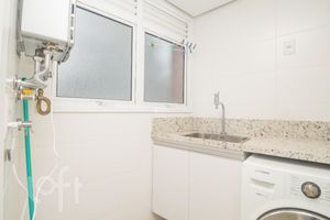 Image 31 - 293244