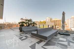 Image 33 - 293247