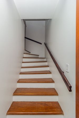 Image 7 - 293258