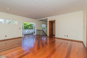 Image 25 - 293320