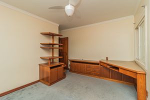 Image 31 - 293320