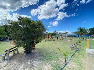 Image 29 - 293479
