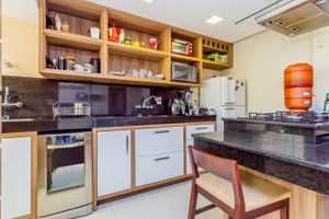 Image 11 - 293525