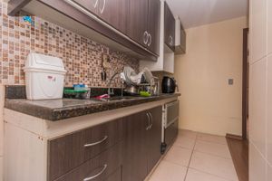 Image 12 - 293553