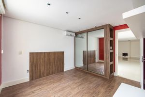 Image 17 - 293615