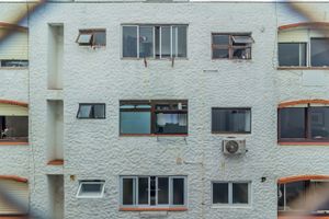 Image 8 - 293617