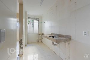 Image 4 - 293944