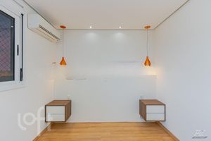 Image 15 - 293974