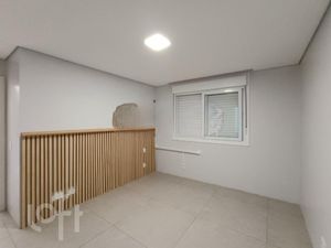 Image 29 - 294133