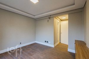 Image 13 - 294201