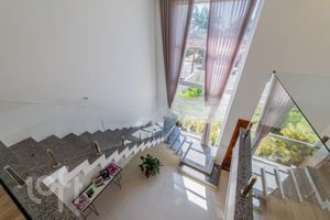 Image 14 - 294215