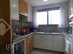 Image 10 - 294282