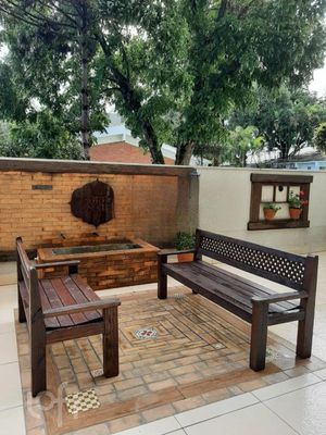 Image 30 - 294297