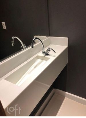 Image 15 - 294408