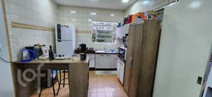 Image 11 - 294573